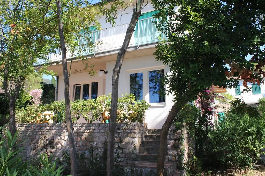 Hotel Edera Procchio  3*, Procchio (Isola d'Elba) Italy