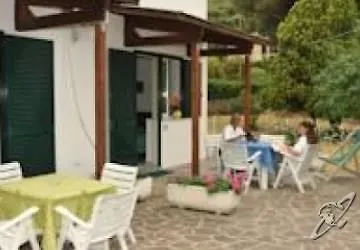 Hotel Edera Procchio   Procchio (Isola d'Elba)